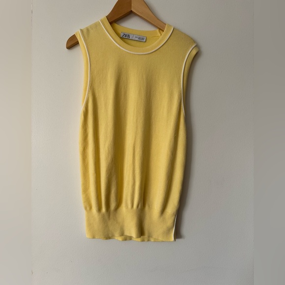 Butter yellow Zara knit top - Picture 3 of 3